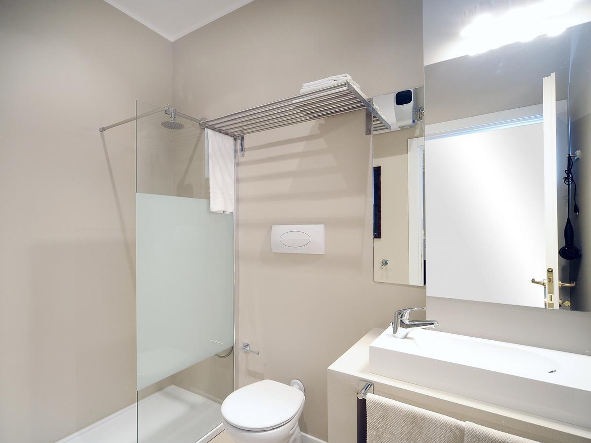 Urban District Apartments - Milan Old Town Central 2 Br Εξωτερικό φωτογραφία