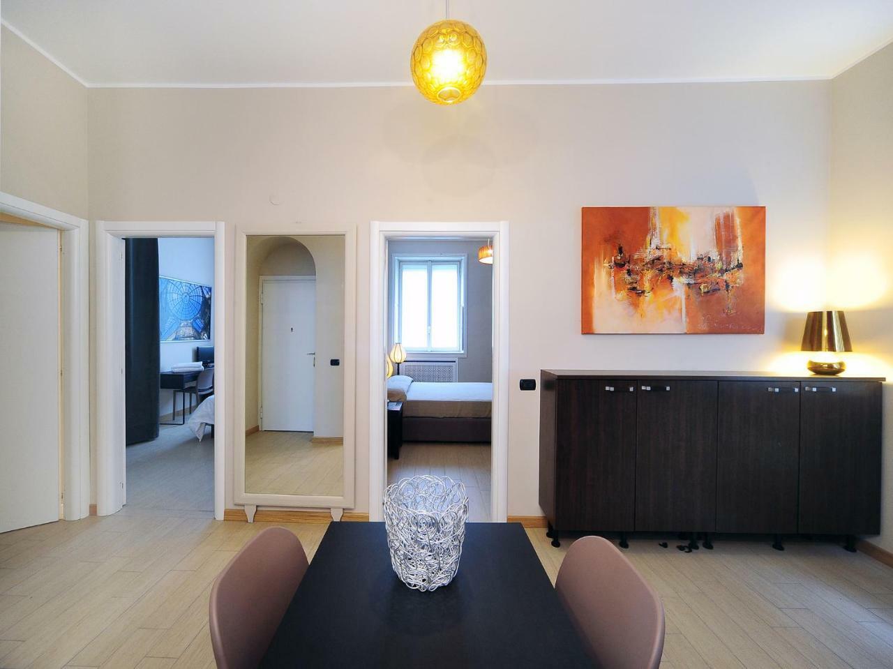 Urban District Apartments - Milan Old Town Central 2 Br Εξωτερικό φωτογραφία